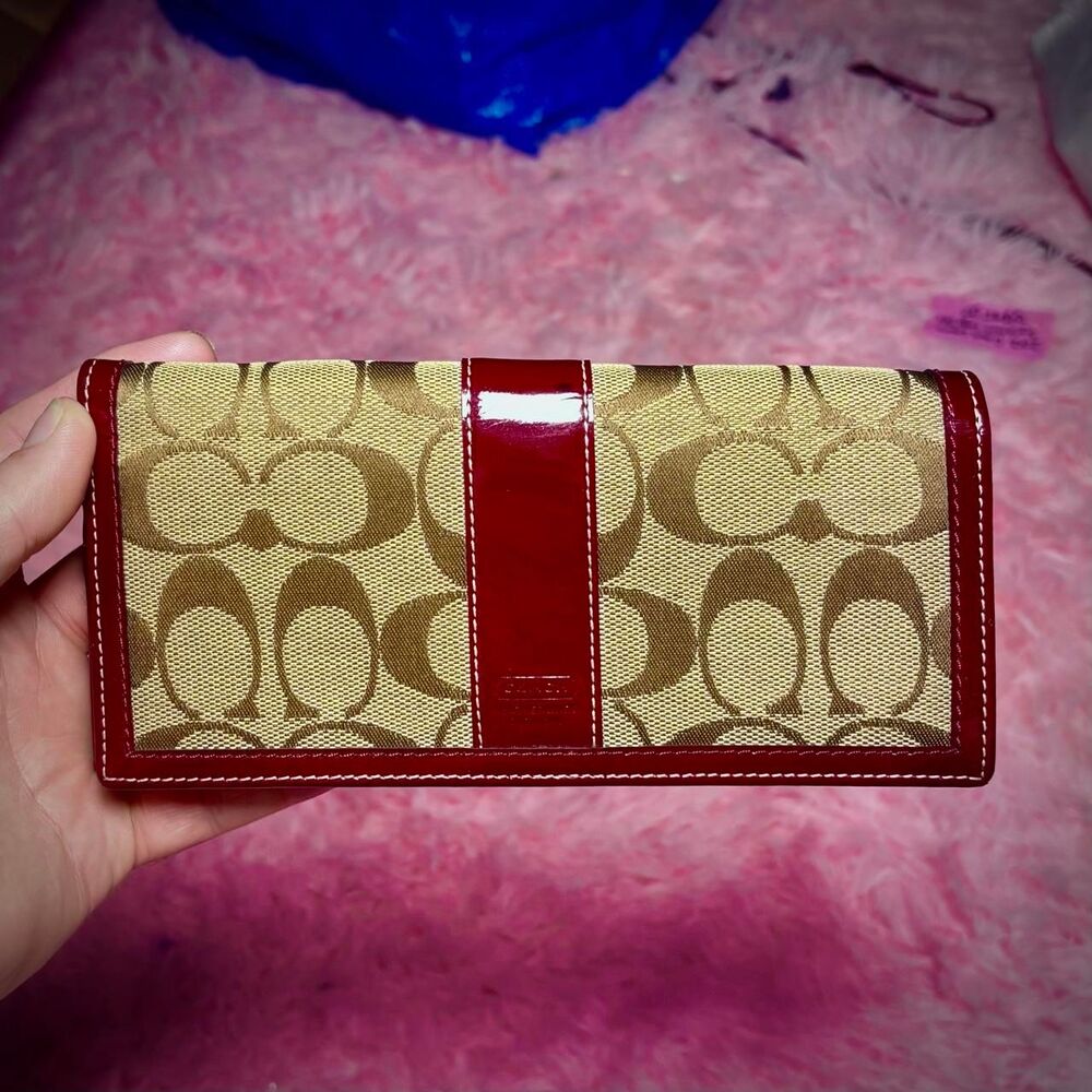 2003 Coach Wallet